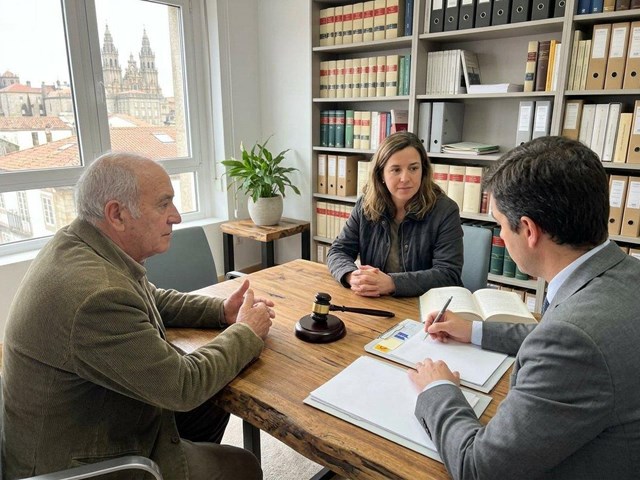 Bloqueo de herencias y soluciones legales en Santiago de Compostela