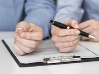 ¿Qué es la nulidad matrimonial y en qué se diferencia del divorcio?